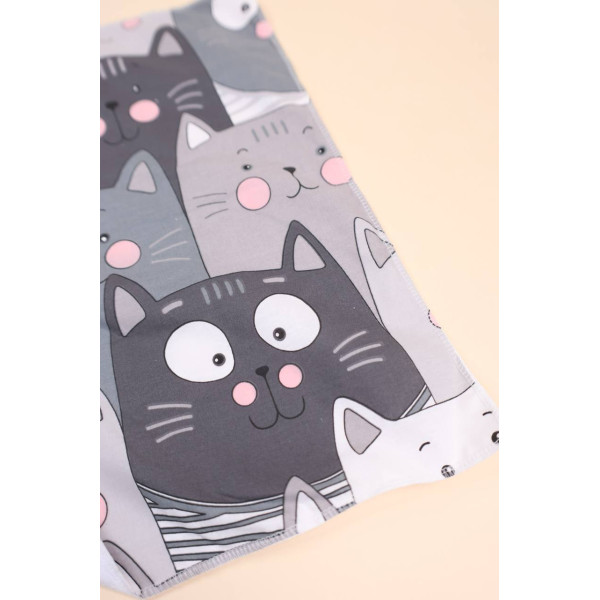 Непромокаюча пелюшка · 50×40 см. · Сіра з котами · Водонепроникна — Babywear