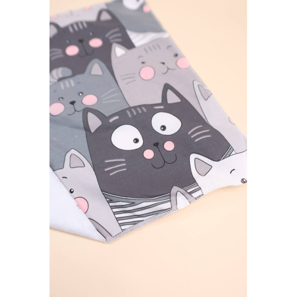 Непромокаюча пелюшка · 50×40 см. · Сіра з котами · Водонепроникна — Babywear