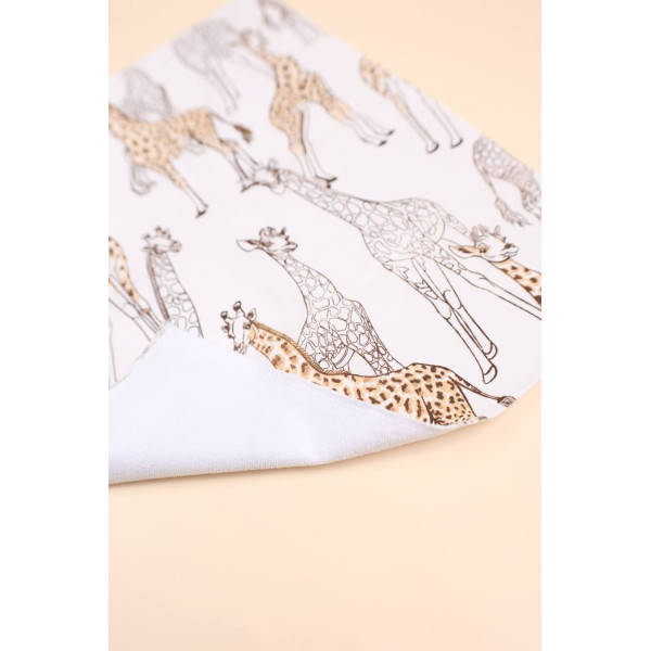 Непромокаюча пелюшка · 50×40 см. · Сіро-бежеві жирафи — Babywear