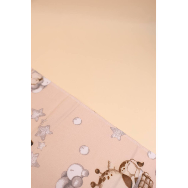 Непромокаюча пелюшка · 120×60 см · Жираф із зірочками — Babywear