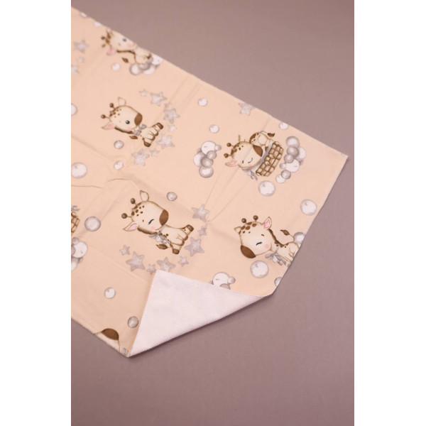 Непромокаюча пелюшка · 60×45 см · Жираф із зірочками · Водонепроникна — Babywear