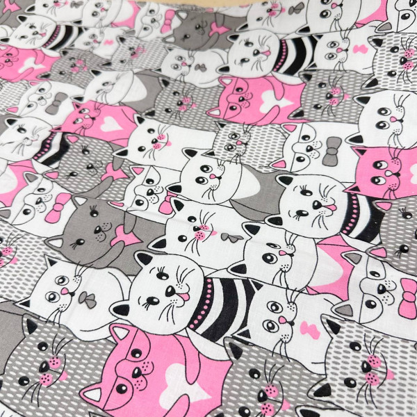 Непромокаюча пелюшка · Сіро-рожеві котики — Babywear