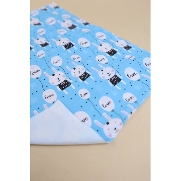 Непромокаюча пелюшка · 50×40 см. · Блакитна з кроликами — Babywear