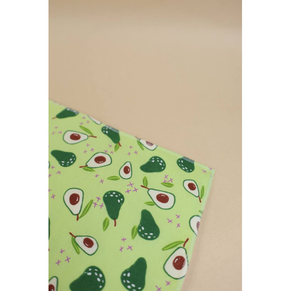 Непромокаюча пелюшка · 80×65 см · Зелена з авокадо — Babywear