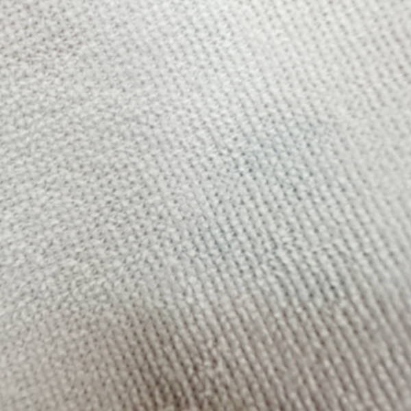 Непромокаюча пелюшка · 80×65 см · Біла з зайчиками — Babywear