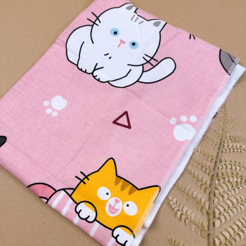 Непромокаюча пелюшка · Рожева з котами — Babywear
