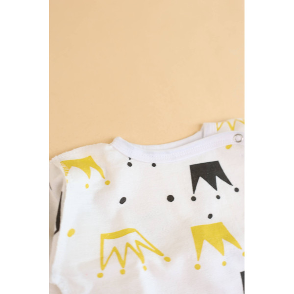 Розпашонка із байки Біла з коронами