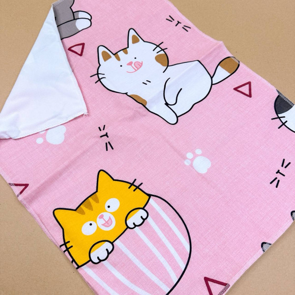 Непромокаюча пелюшка · Рожева з котиками — Babywear