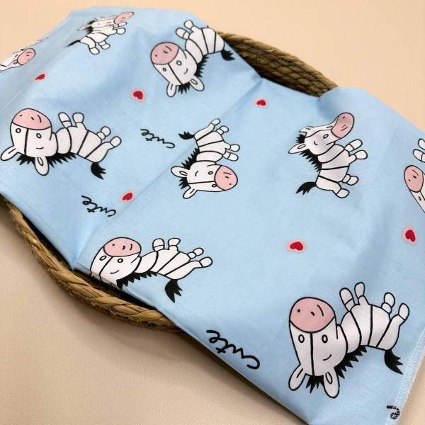 Непромокаюча пелюшка · Блакитна з зебрами — Babywear