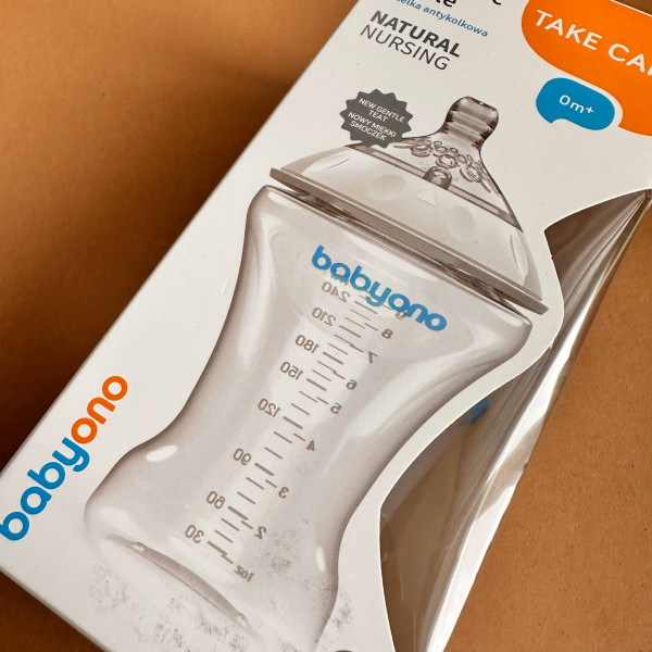 Антиколікова Пляшечка BabyOno 260 мл