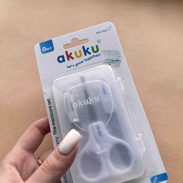 Манікюрний набір Akuku