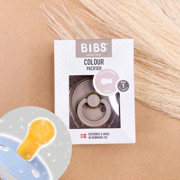Пустушка BIBS класична кругла Color моко