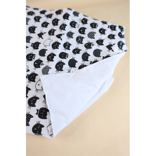 Непромокаюча пелюшка · Чорні котики · З синтепоном — Babywear