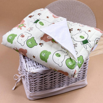 Непромокаюча пелюшка · Зелено-коричневі ведмедики · З синтепоном — Babywear