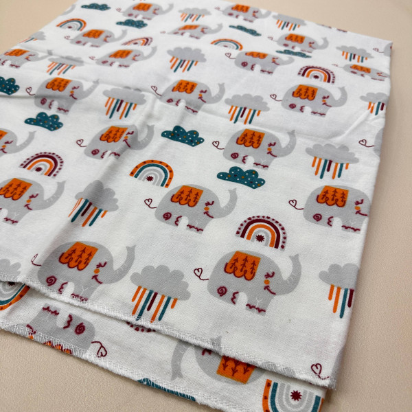 Байкова пелюшка · 110×90 см. · Слоники з хмаринками · Тепла — Babywear
