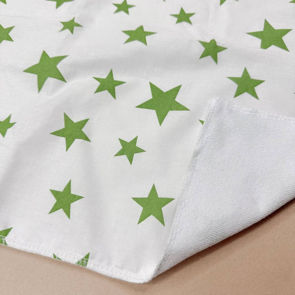 Непромокаюча пелюшка · 60×45 см · Зелені зірочки — Babywear