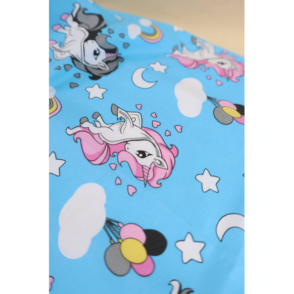 Непромокаюча пелюшка · 80×65 см. · Блакитна з єдиноріжками — Babywear