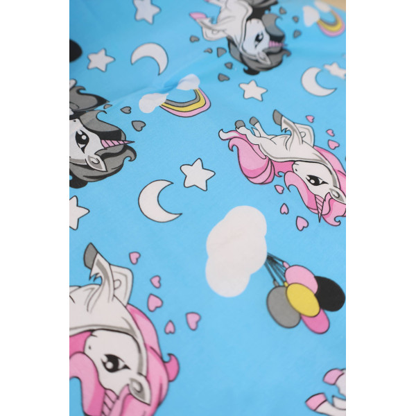 Непромокаюча пелюшка · 80×65 см. · Блакитна з єдиноріжками — Babywear