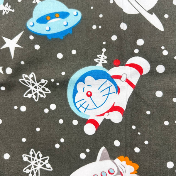 Непромокаюча пелюшка · 80×65 см · Сіра котик в космосі — Babywear