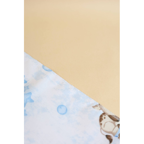 Непромокаюча пелюшка · 120×60 см · Жирафи сині бульбашки — Babywear