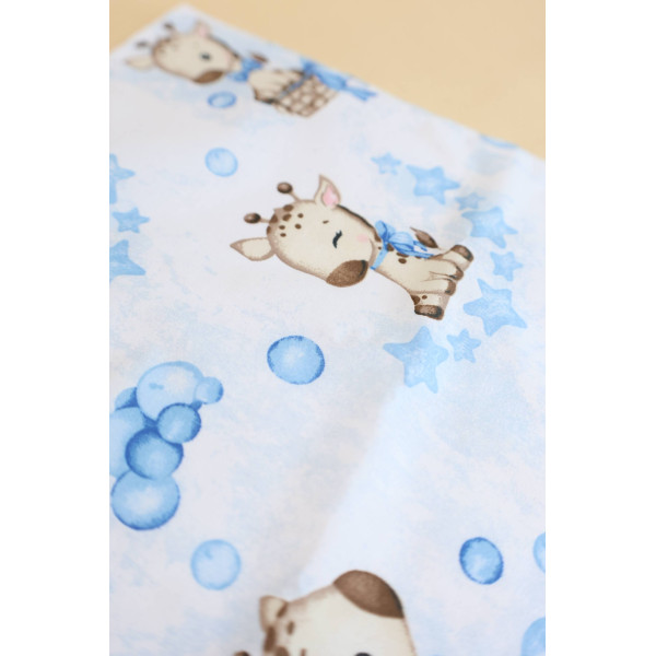Непромокаюча пелюшка · 120×60 см · Жирафи сині бульбашки — Babywear