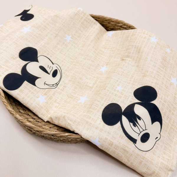 Непромокаюча пелюшка · 120×60 см · Бежева з Міккі — Babywear