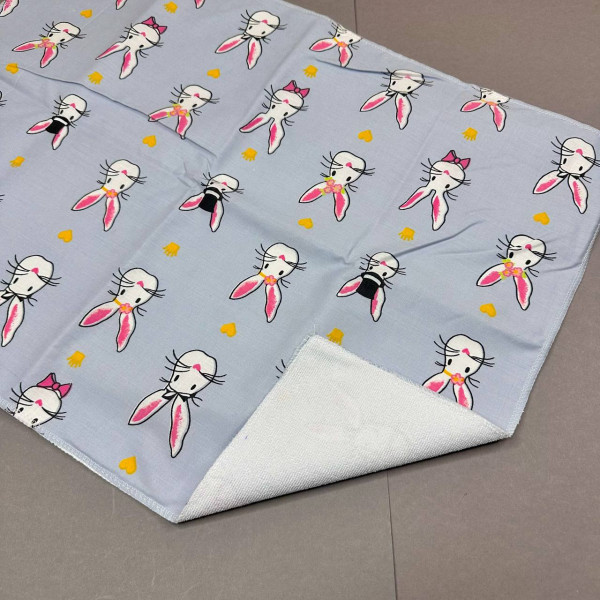 Непромокаюча пелюшка · 60×45 см · Блакитна з кроликами — Babywear