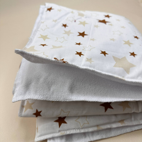 Непромокаюча пелюшка · Біла зірочки · З синтепоном — Babywear