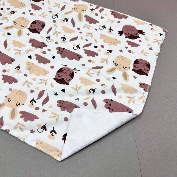 Непромокаюча пелюшка · 80×65 см · Хмарки коричневі — Babywear