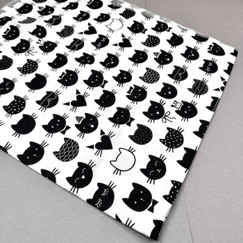 Бавовняна пелюшка · 90×70 см · Біла з чорними котами — Babywear