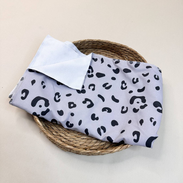 Непромокаюча пелюшка · 120×60 см · Сірий леопардовий — Babywear