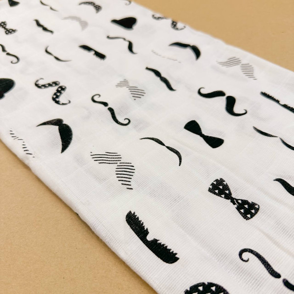 Муслінова пелюшка · 90×80 см. · Вуса — Babywear
