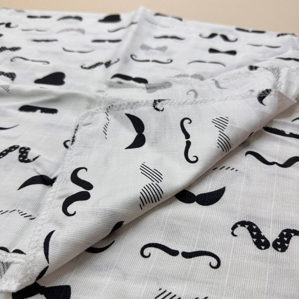 Муслінова пелюшка · 90×80 см. · Вуса — Babywear