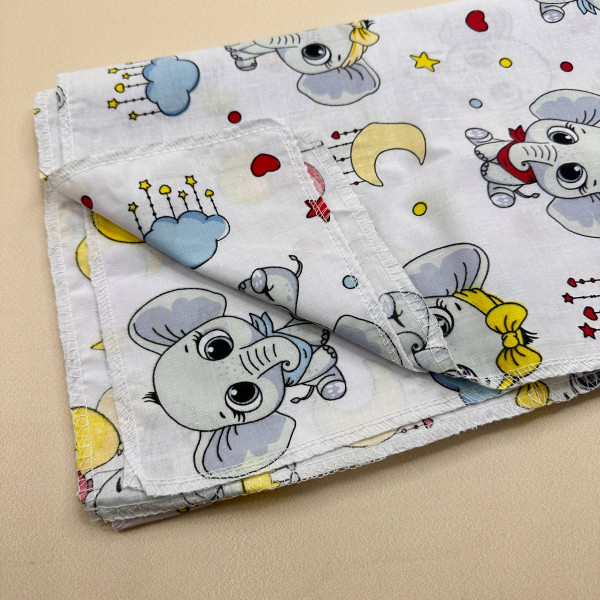 Бавовняна пелюшка · 90×70 см · Білі слоники — Babywear
