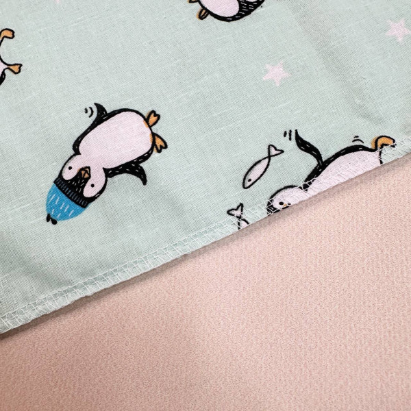Бавовняна пелюшка · 90×70 см · Бірюзова з пінгвінами — Babywear