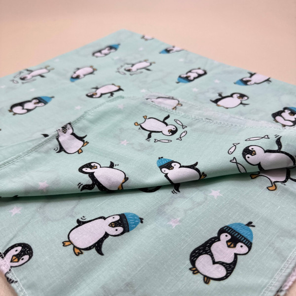 Бавовняна пелюшка · 90×70 см · Бірюзова з пінгвінами — Babywear