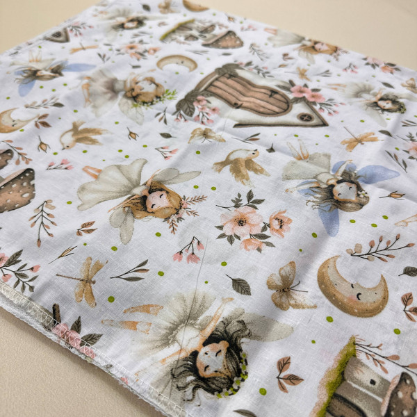 Бавовняна пелюшка · 90×70 см · Біла дівчинка-метелик — Babywear