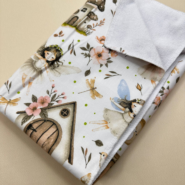 Непромокаюча пелюшка · 120×60 см · Біла дівчинка-метелик — Babywear